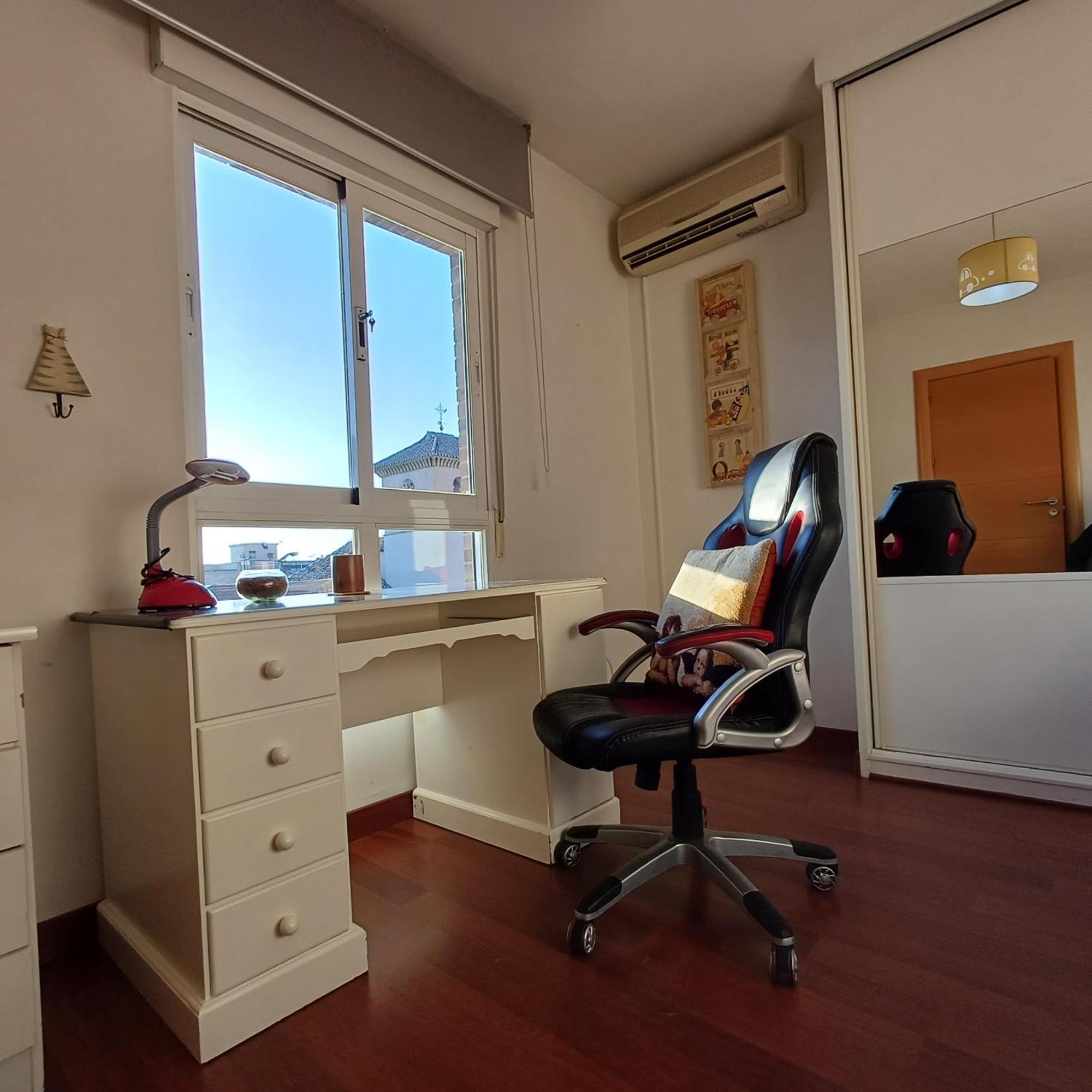 Piso Compartido Con Habitaciones Independientes Maracena Exterior photo